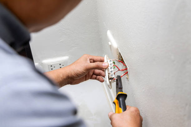 Best Emergency Electrical Repair  in Old Mystic, CT